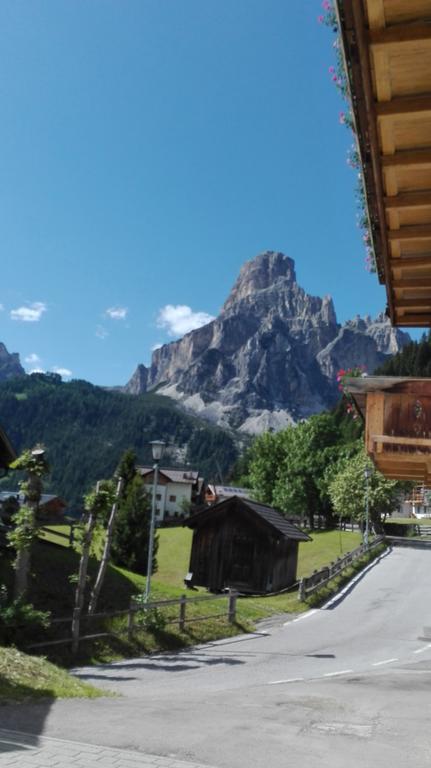 Pensione Valbona Corvara In Badia Ngoại thất bức ảnh